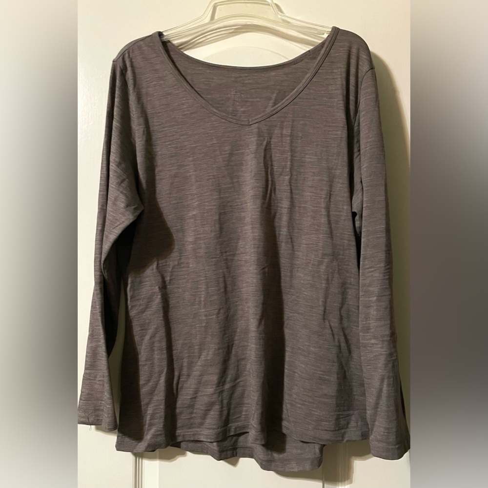 WOOLX Women’s LAYLA Merino Blend 3/4 Sleeve V-Neck Top